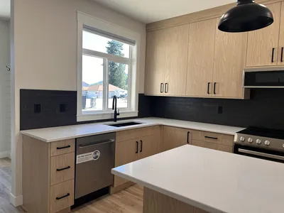 Black Tile Backsplash 2