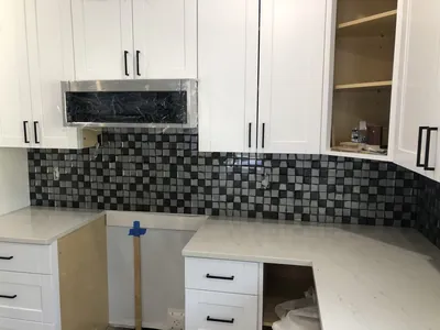 Glass Greytone Mosaic Backsplash 3