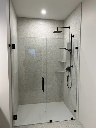 Custom Curbless Large Format Shower w/ Shelf Detail 1
