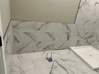 Stacked Layout Glossy Carerra Tile Shower Surround 2